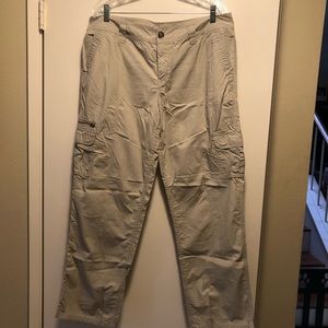 Caslon Travel light weight pants, size 16
